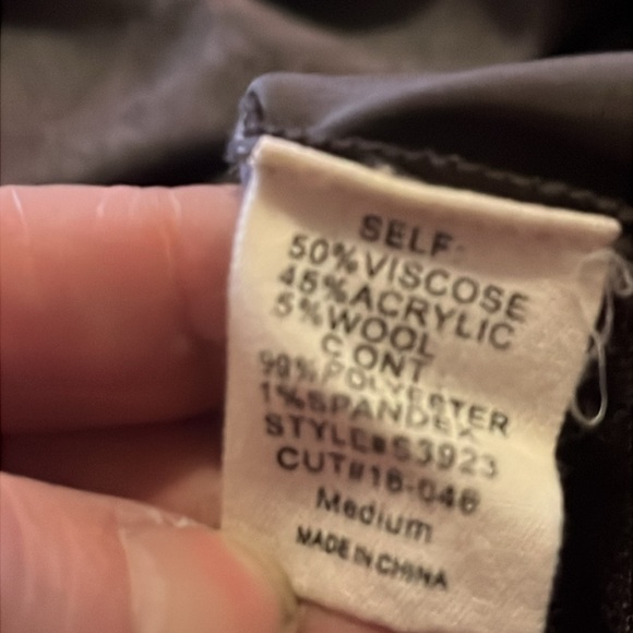 M Rena Wool Blend Sweater Top Sz Med - Picture 7 of 7